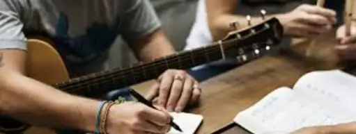 Song-writing course for drama students