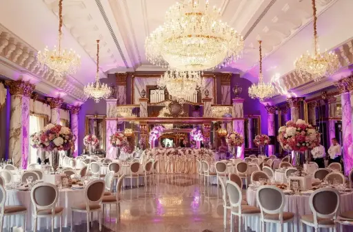 Wedding arrangements - Clarence House Hotel