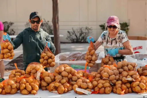 How to find your way out of a food desert