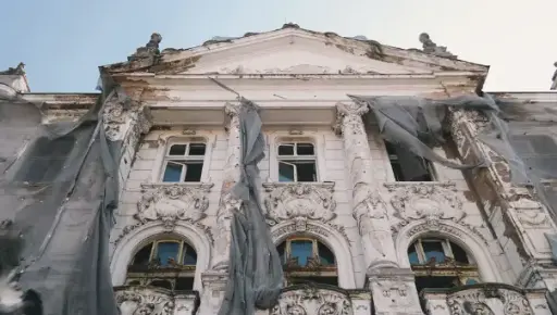 [ Đề Thi Thật ] Preserving Historically Important Buildings