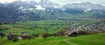 Topic 50: Describe a place you have been to and felt bored